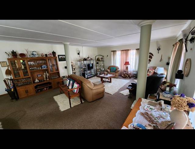 4 BEDROOM HOUSE FOR SALE IN NOORSEKLOOF